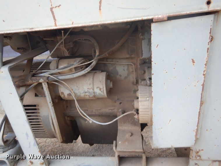 image for item HF9209 Lincoln SA250D3 152  welder