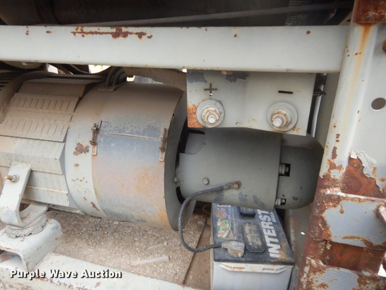 image for item HF9209 Lincoln SA250D3 152  welder