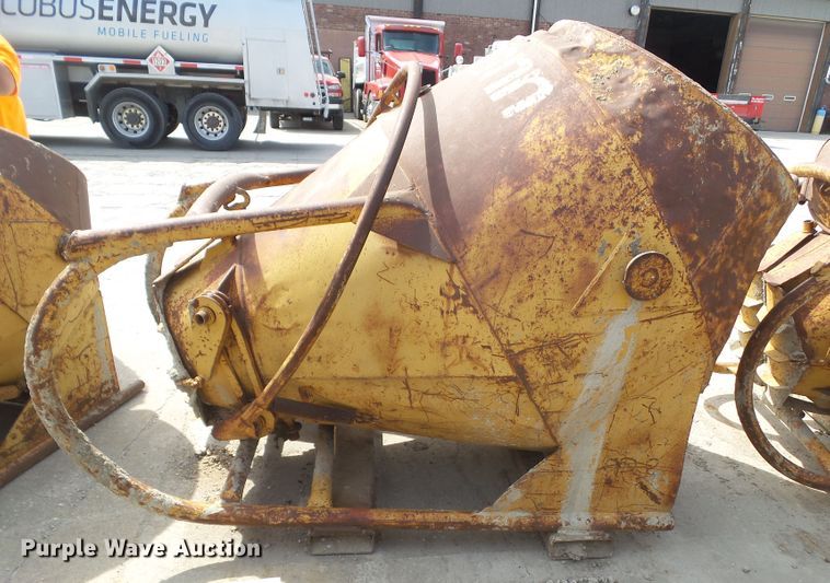 image for item HF9897 Camlever concrete bucket