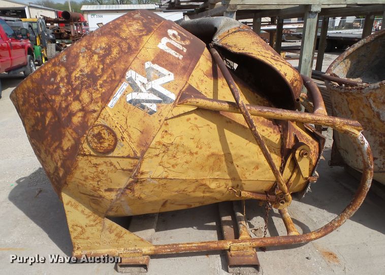 image for item HF9898 Camlever concrete bucket