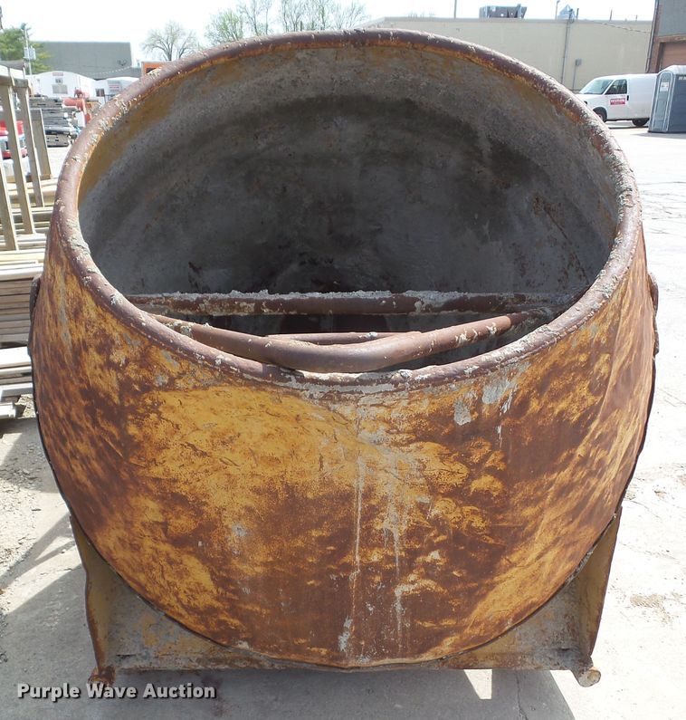 image for item HF9898 Camlever concrete bucket