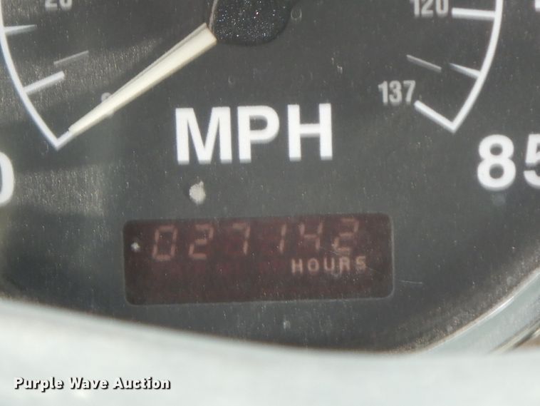 image for item HO9324 1998 International Paystar 5000  ready mix truck