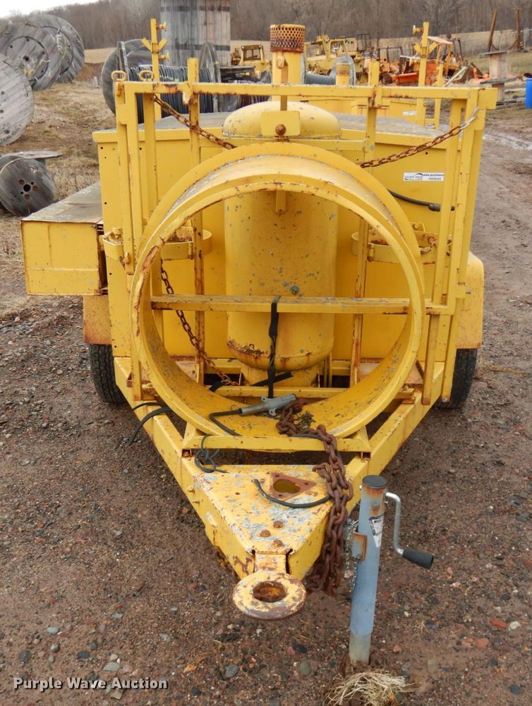 image for item HR9056 Flat 1300 3A  air compressor