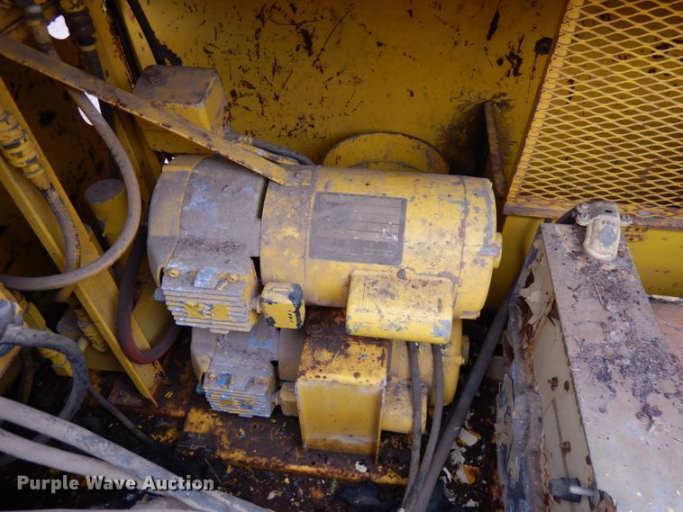 image for item HR9056 Flat 1300 3A  air compressor