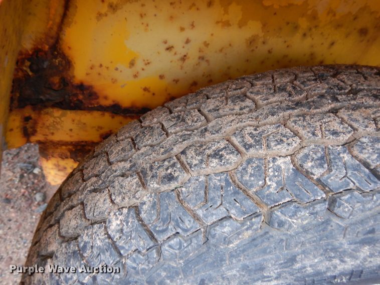 image for item HR9056 Flat 1300 3A  air compressor