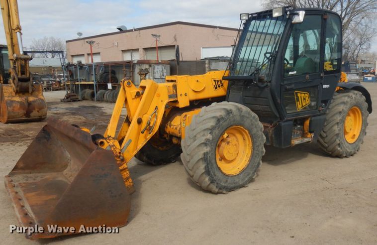 image for item HR9119 JCB 530  telehandler
