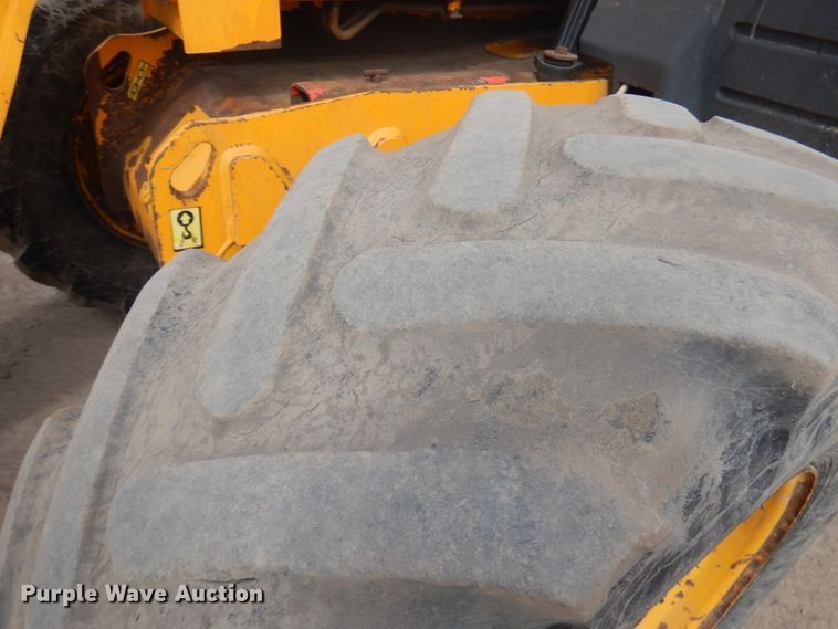 image for item HR9119 JCB 530  telehandler