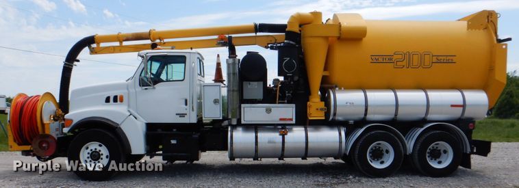image for item HT9251 2004 Sterling L-Line  vacuum truck
