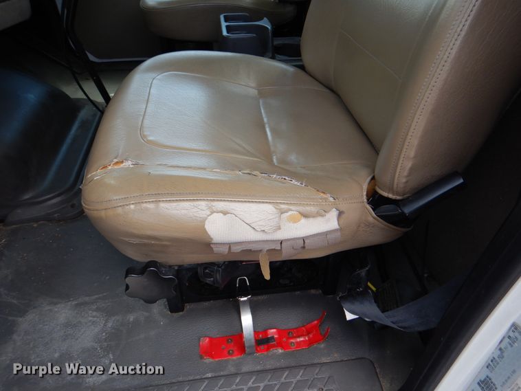 image for item HT9251 2004 Sterling L-Line  vacuum truck