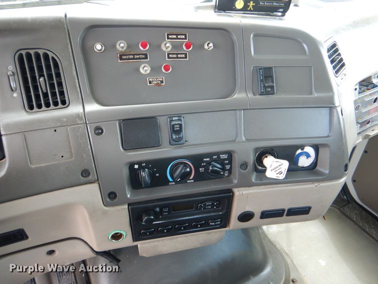 image for item HT9251 2004 Sterling L-Line  vacuum truck