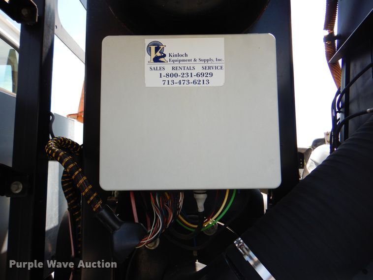 image for item HT9251 2004 Sterling L-Line  vacuum truck