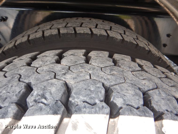 image for item HT9251 2004 Sterling L-Line  vacuum truck