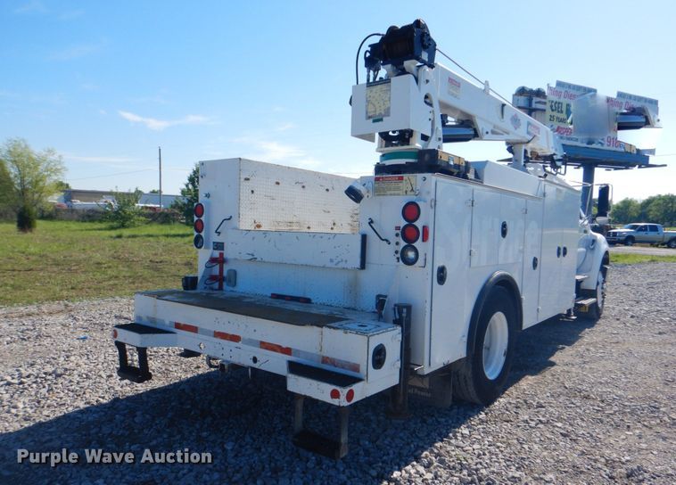 image for item HX9233 2008 Ford F750 Super Duty  utility / service truck