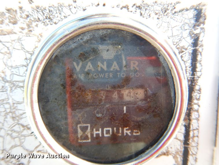 image for item HX9233 2008 Ford F750 Super Duty  utility / service truck