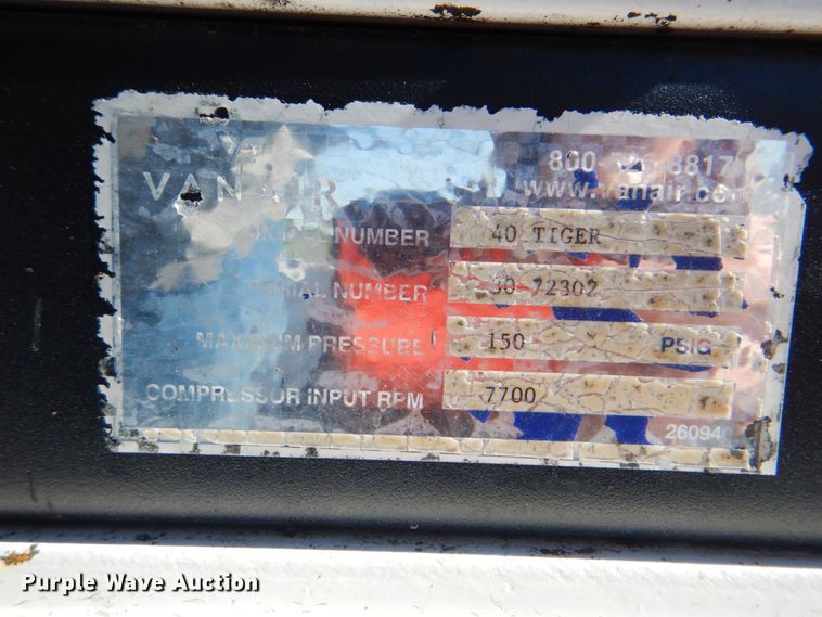 image for item HX9233 2008 Ford F750 Super Duty  utility / service truck