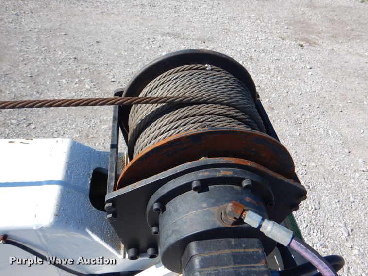 image for item HX9233 2008 Ford F750 Super Duty  utility / service truck