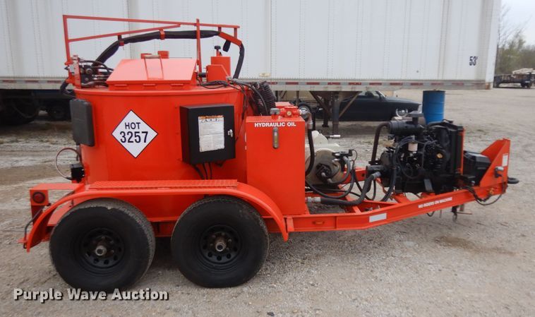 image for item ID9775 2013 Crafco SS250DC melter applicator