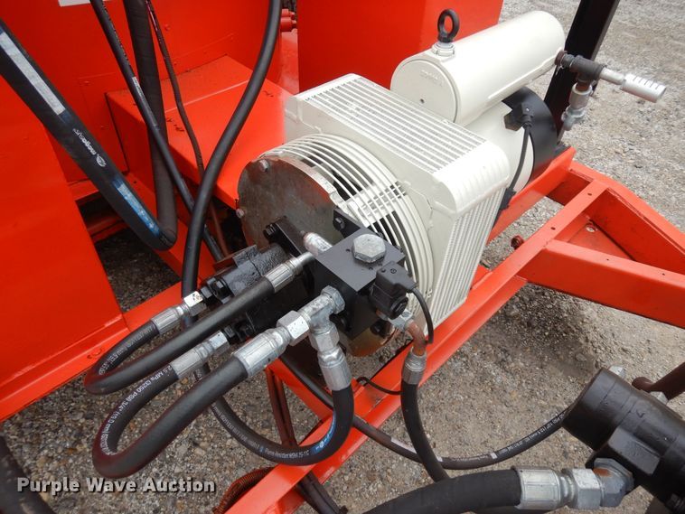 image for item ID9775 2013 Crafco SS250DC melter applicator