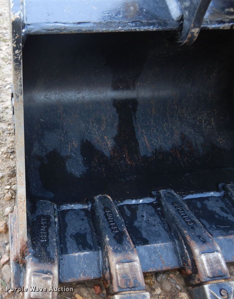 image for item ID9779 2016 Yanmar VIO17-A  mini excavator