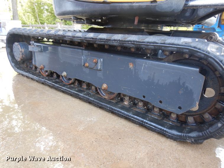 image for item ID9779 2016 Yanmar VIO17-A  mini excavator