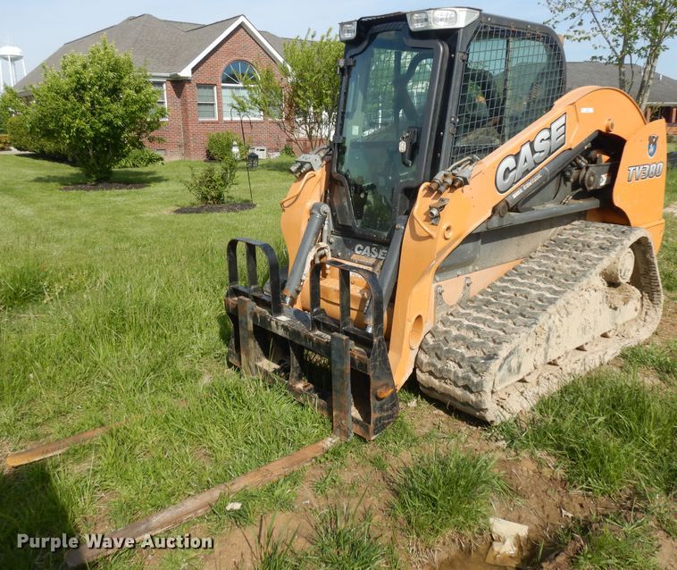 image for item ID9780 2013 Case TV380  tracked skid steer