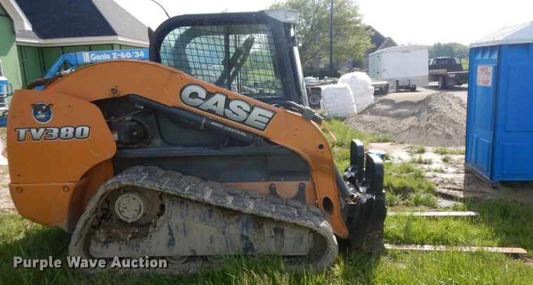 image for item ID9780 2013 Case TV380  tracked skid steer