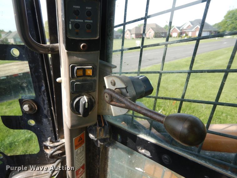 image for item ID9780 2013 Case TV380  tracked skid steer