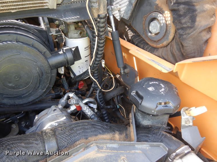 image for item ID9780 2013 Case TV380  tracked skid steer