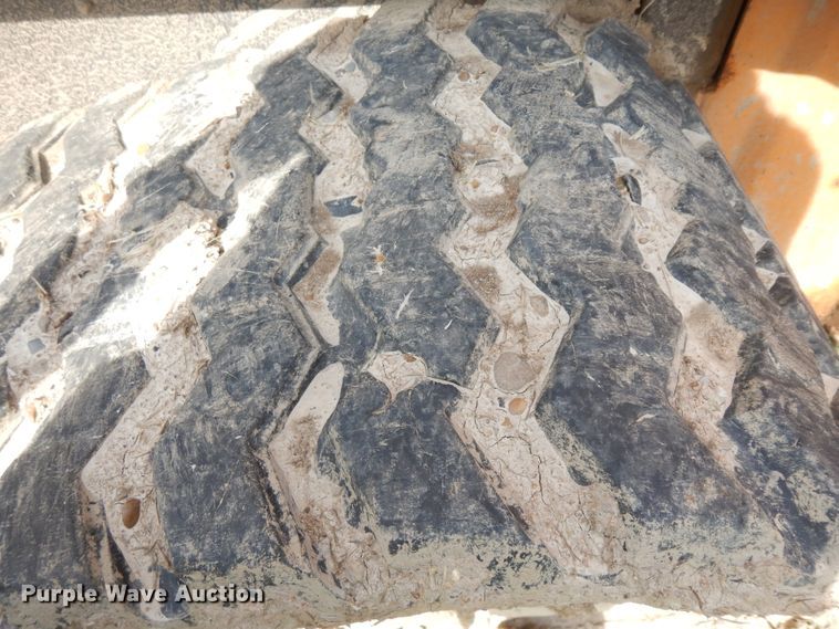 image for item ID9780 2013 Case TV380  tracked skid steer