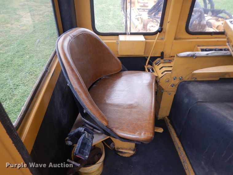 image for item ID9783 2001 Vermeer T758  trencher