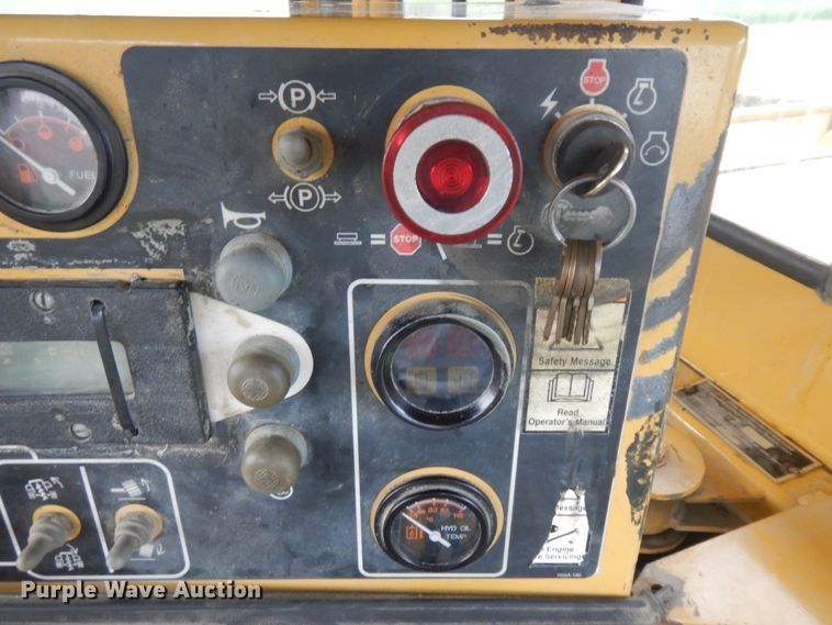 image for item ID9783 2001 Vermeer T758  trencher