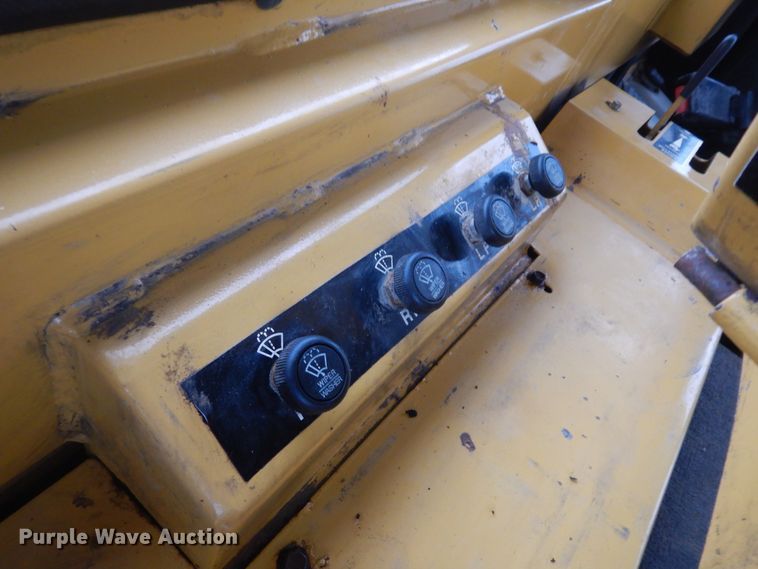 image for item ID9783 2001 Vermeer T758  trencher