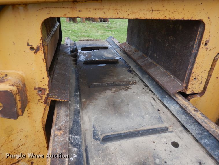 image for item ID9783 2001 Vermeer T758  trencher