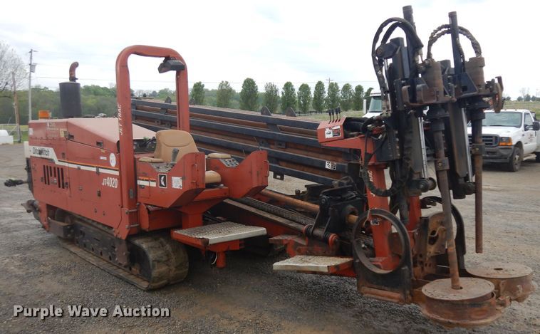 image for item ID9784 2000 Ditch Witch JT4020  directional boring unit