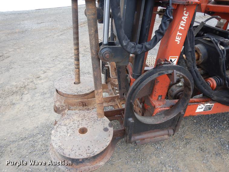 image for item ID9784 2000 Ditch Witch JT4020  directional boring unit