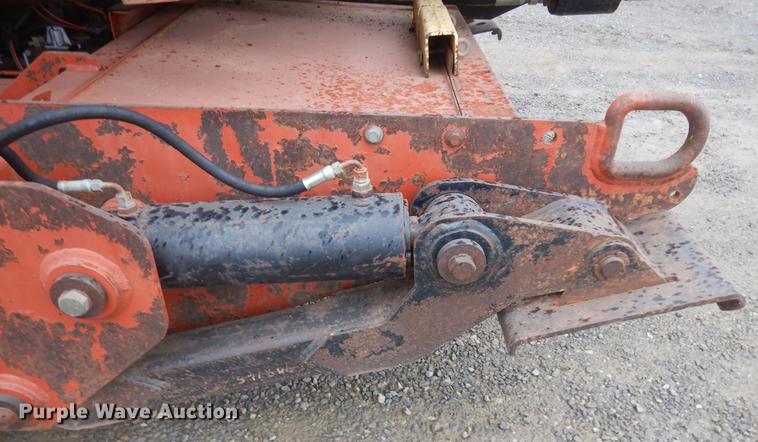 image for item ID9784 2000 Ditch Witch JT4020  directional boring unit