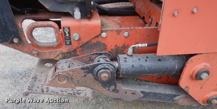 image for item ID9784 2000 Ditch Witch JT4020  directional boring unit