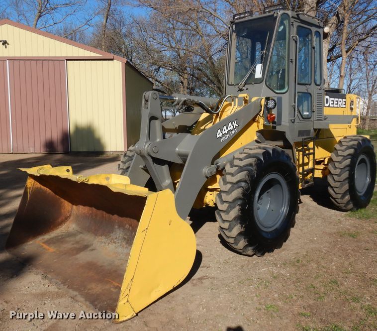 image for item ID9785 1988 John Deere 444E  wheel loader