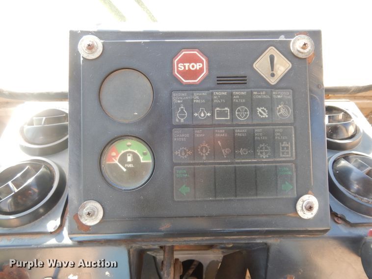 image for item ID9785 1988 John Deere 444E  wheel loader