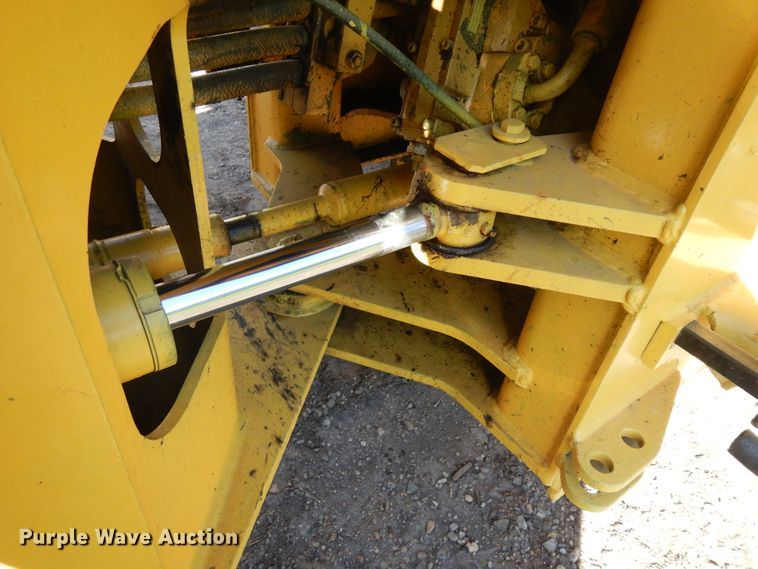 image for item ID9785 1988 John Deere 444E  wheel loader