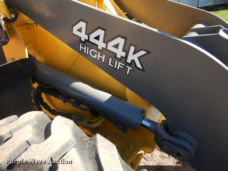image for item ID9785 1988 John Deere 444E  wheel loader
