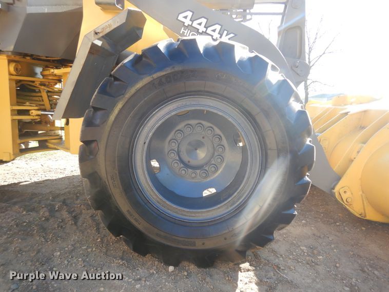 image for item ID9785 1988 John Deere 444E  wheel loader