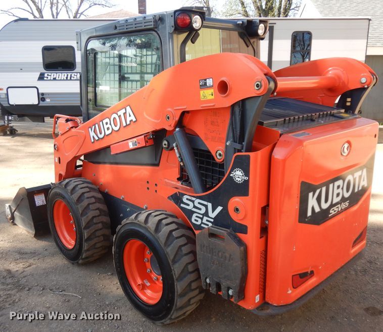 image for item ID9786 2016 Kubota SSV65  skid steer loader