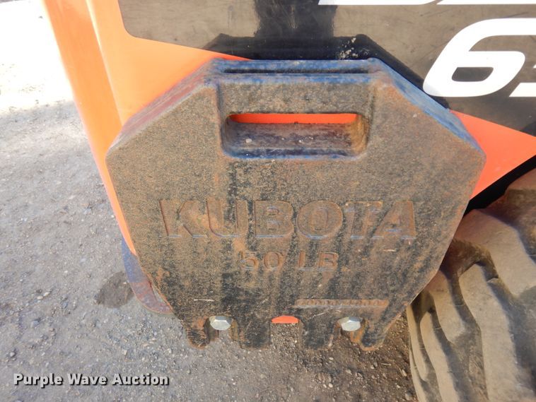 image for item ID9786 2016 Kubota SSV65  skid steer loader