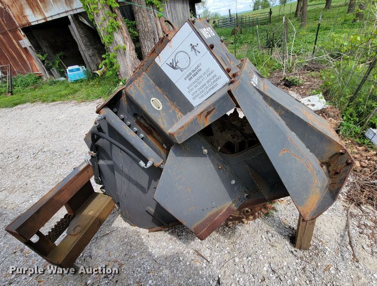 image for item IF9749 Bobcat WS18 skid steer rock saw