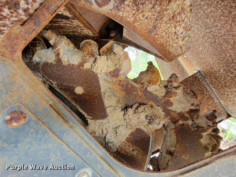 image for item IF9749 Bobcat WS18 skid steer rock saw