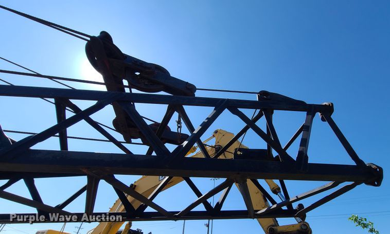 image for item IJ9021 Manitowoc 3100  ccrane