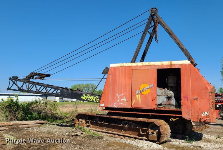 image for item IJ9021 Manitowoc 3100  ccrane