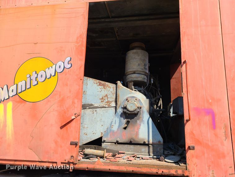 image for item IJ9021 Manitowoc 3100  ccrane