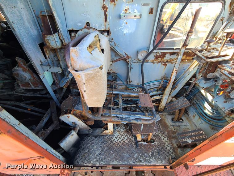 image for item IJ9021 Manitowoc 3100  ccrane